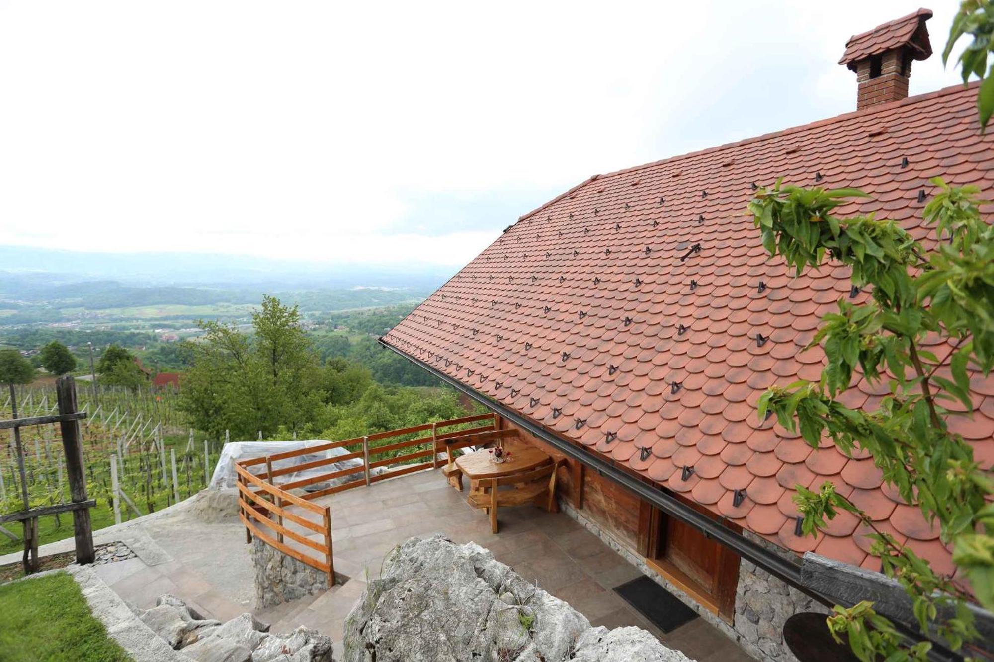 Holiday Home In Otocec - Kranjska Exteriör bild